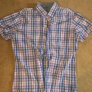 Short sleeve button down